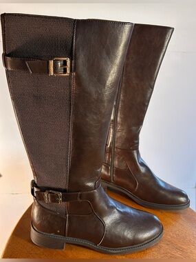 Kelly & Katie Women’s 11WW brown Knee High Boots
